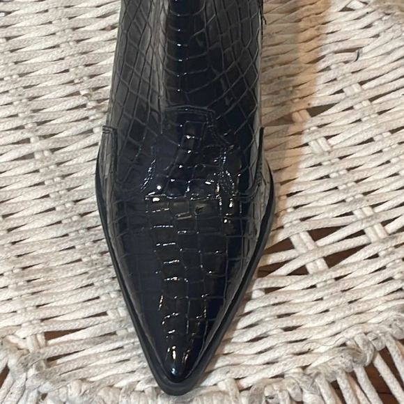 Truffle Collection mid heeled western boots in black croc size 40 EUR/ 9 US - Picture 6 of 12